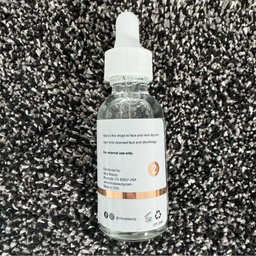 MICA BEAUTY COSMETICS Hyaluronic + Vitamin B5 hydrating Serum- New